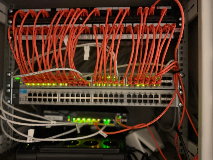 Online communication in RAC