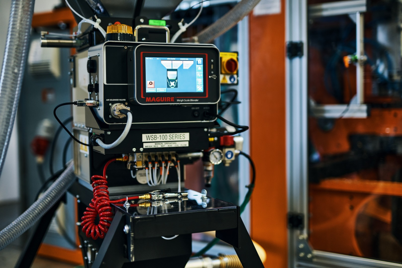 Online material dosing